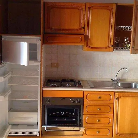 Holiday In The Countryside With Swimming Pool And Tennis Court Дом отдыха *