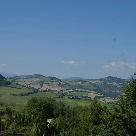 Holiday In The Countryside With Swimming Pool And Tennis Court Montelparo
